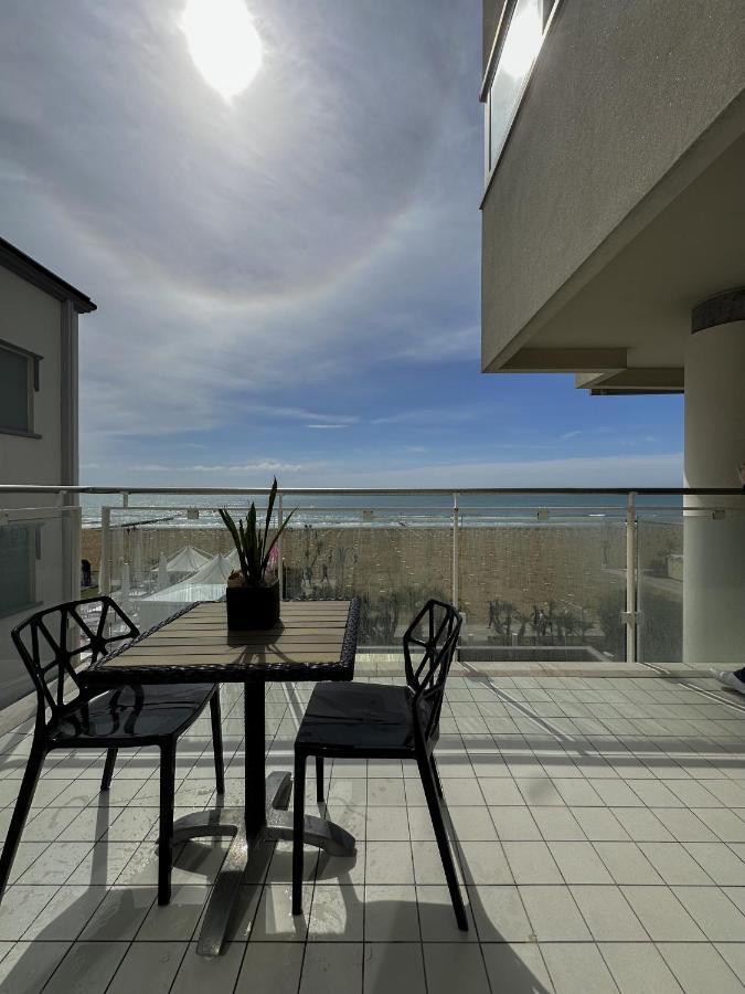 Boutique Hotel Bali Lido di Jesolo Esterno foto